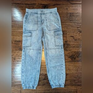 American Eagle Lightweight Denim Joggers Size 6